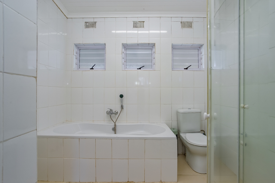To Let Commercial Property for Rent in Bainskloof Western Cape